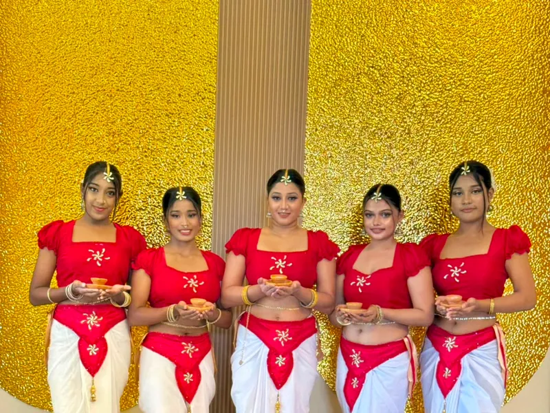 Krumping performance shot 3